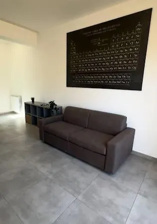 Oasi Moderna Indipendente Vicino All'aeroporto Apartment