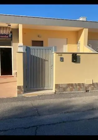 Oasi Moderna Indipendente Vicino All'aeroporto Apartment Fiumicino
