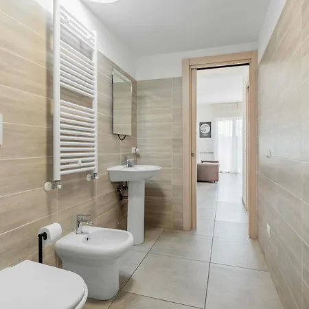 Oasi Moderna Indipendente Vicino All'aeroporto Apartamento Fiumicino
