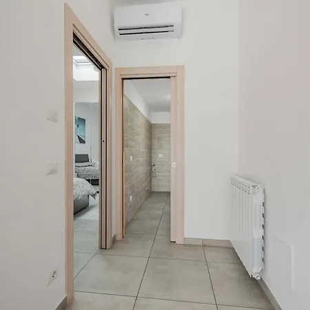 Apartamento Oasi Moderna Indipendente Vicino All'aeroporto