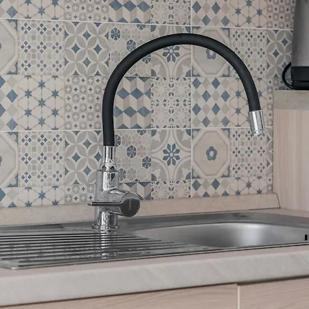 Oasi Moderna Indipendente Vicino All'aeroporto *