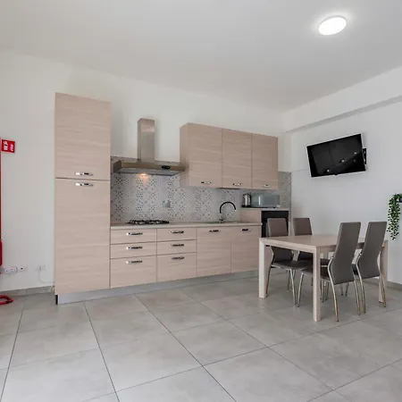 Oasi Moderna Indipendente Vicino All'aeroporto * Fiumicino