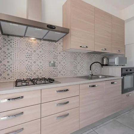 Oasi Moderna Indipendente Vicino All'aeroporto