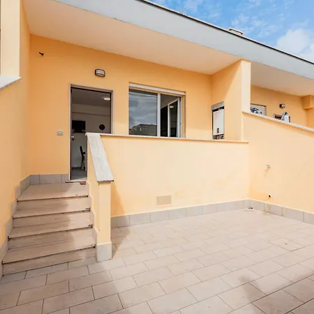 Oasi Moderna Indipendente Vicino All'aeroporto Apartamento