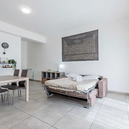 Apartamento Oasi Moderna Indipendente Vicino All'aeroporto